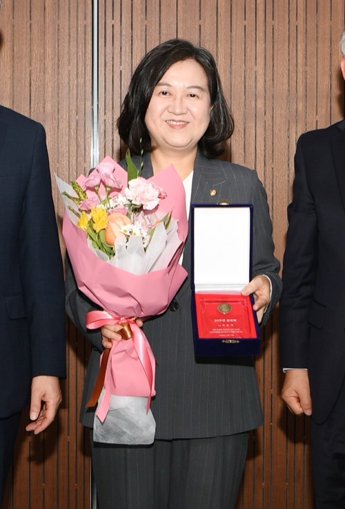 Eunmi Choi